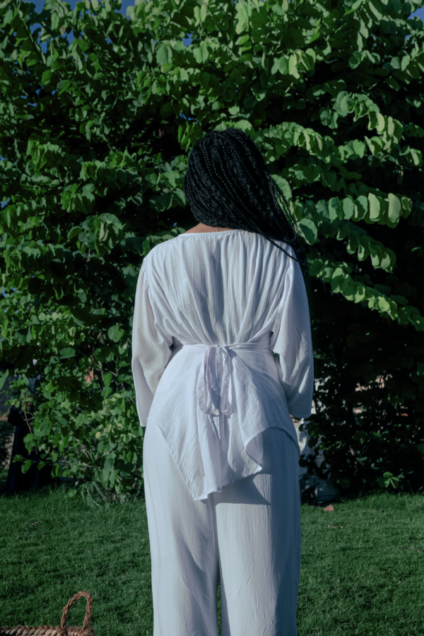 White Set - Image 3