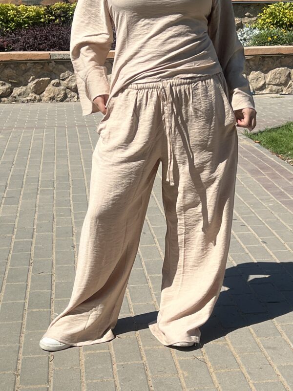 Beige Set - Image 3